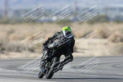 media/Dec-07-2025-CVMA (Sun) [[3e7d2de5dc]]/Race 5-Formula UL-CVMA Hooligans-American Thunder/